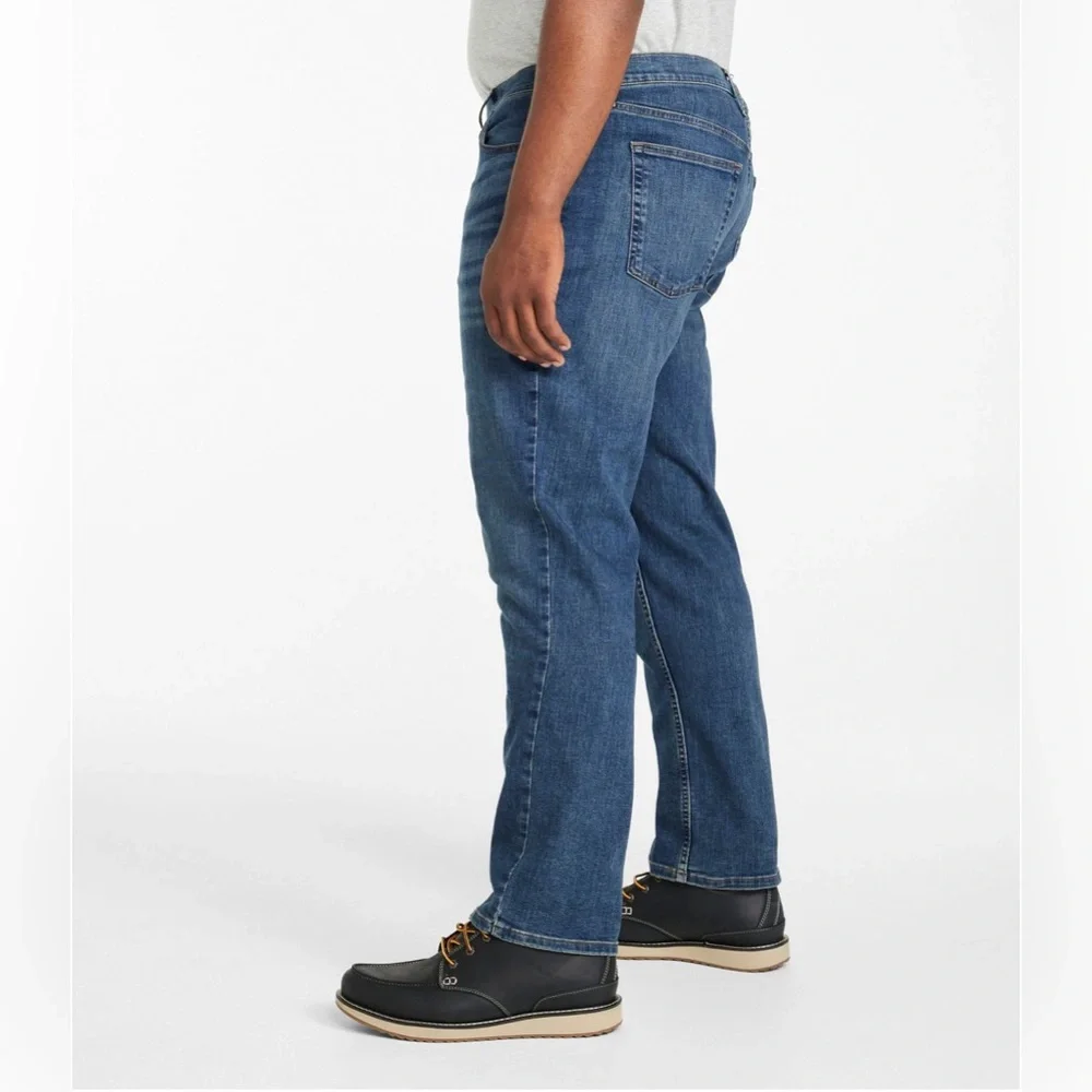 LL Bean. Men's BeanFlex® Jeans, Standard Athletic Fit, Straight Leg. 40x28.